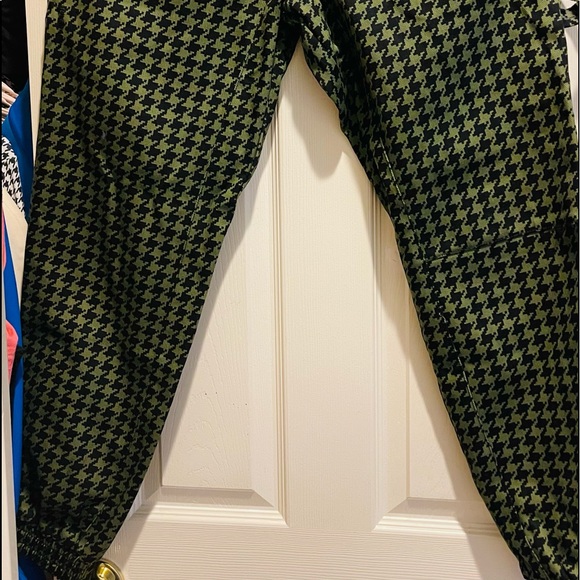 Ivy Park Brand Sweatpants - Picture 2 of 4